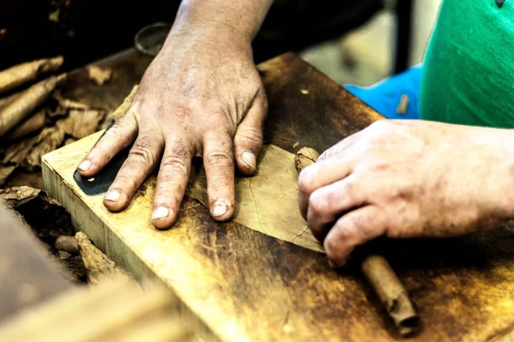 The Ultimate Guide to Fixing Cracked and Damaged Cigar Wrappers